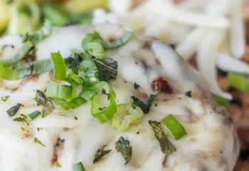 Entrée: #3 Green Chile Burger Bowl