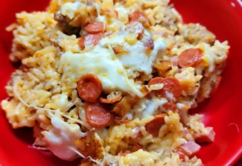 Entrée: #8 Meat Lovers Pizza Bowl